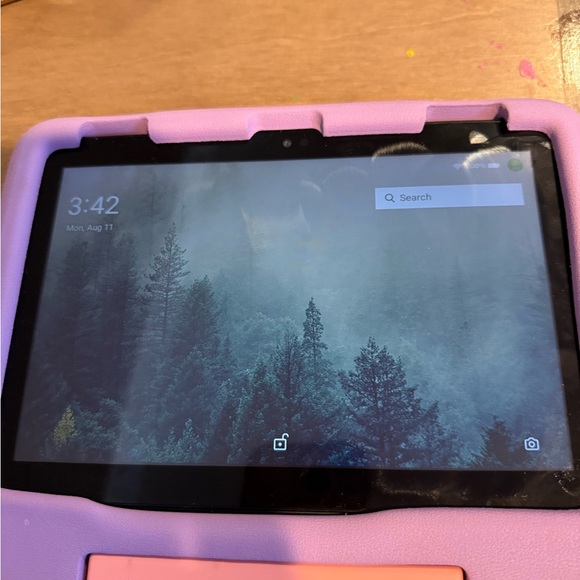 Amazon fire kids tablet - Picture 2 of 6